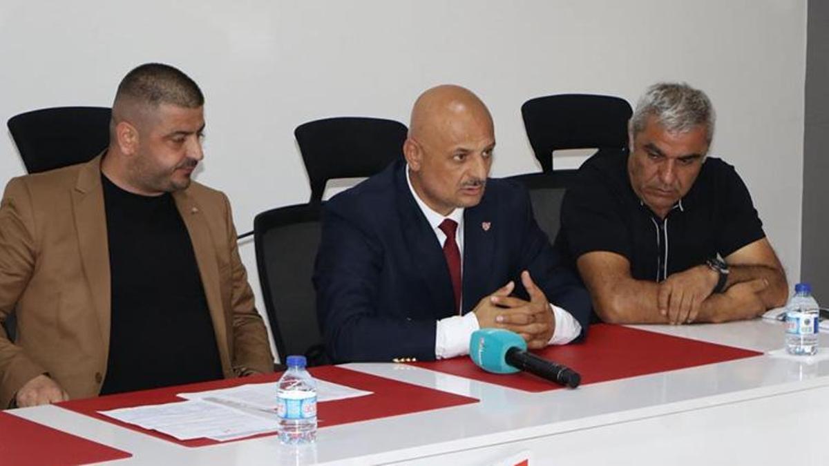 Boluspor'da Mahmut Alan dönemi kısa sürdü, yeni başkan Erdal Bayrak oldu