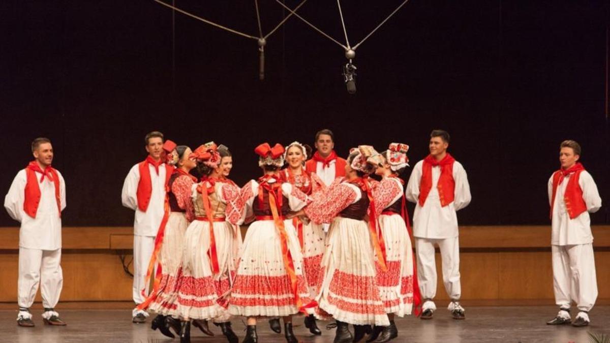 Kültür şöleni başlıyor: 13 ülkeden yüzlerce dansçı Samsun'da sahne alacak