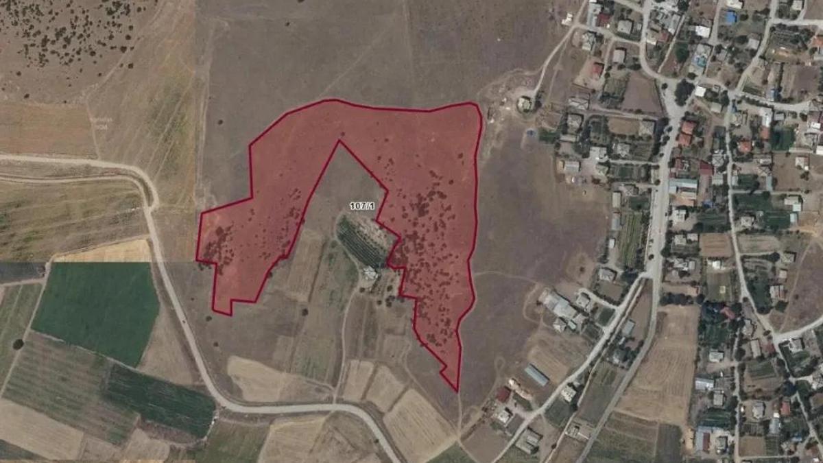Hak sahipleri dikkat! Mahalle değişiyor: Konya'da 43 dönüm tarlaya imar izni verildi!