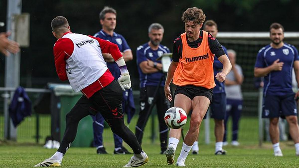Samsunspor'da Thomas Reis'ten ilk hamle! Hollanda’da başladı