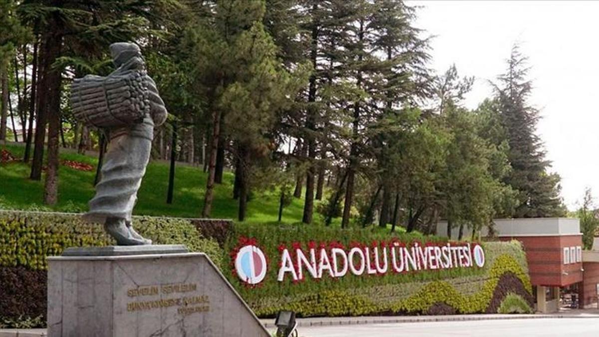 Eskişehir Anadolu Üniversitesi için yeni karar! Açıköğretimde resmen değişti