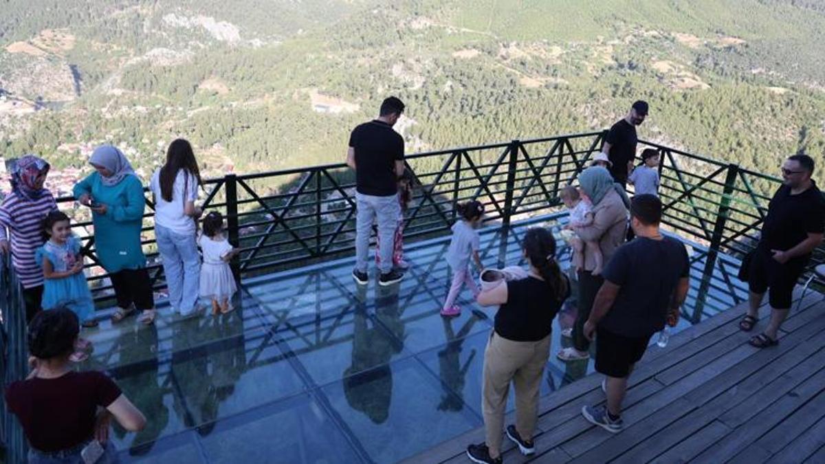 Adanalılar daha fazla dayanamadı, o noktaya akın ettiler