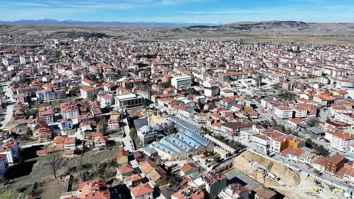 Konya'da belediye başkanından ilginç duyuru: Gençlere müjdeyi verdi