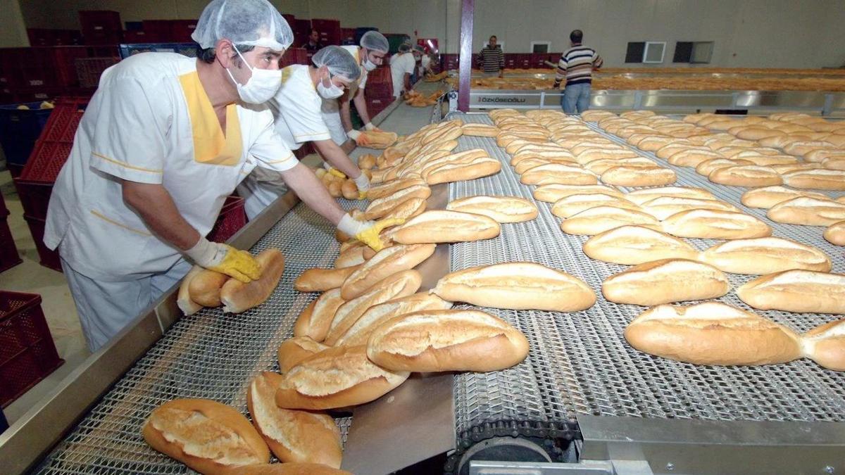 Adana'da ekmeğin yeni ücreti belli oldu! İşte zamlı fiyat ve tarihi