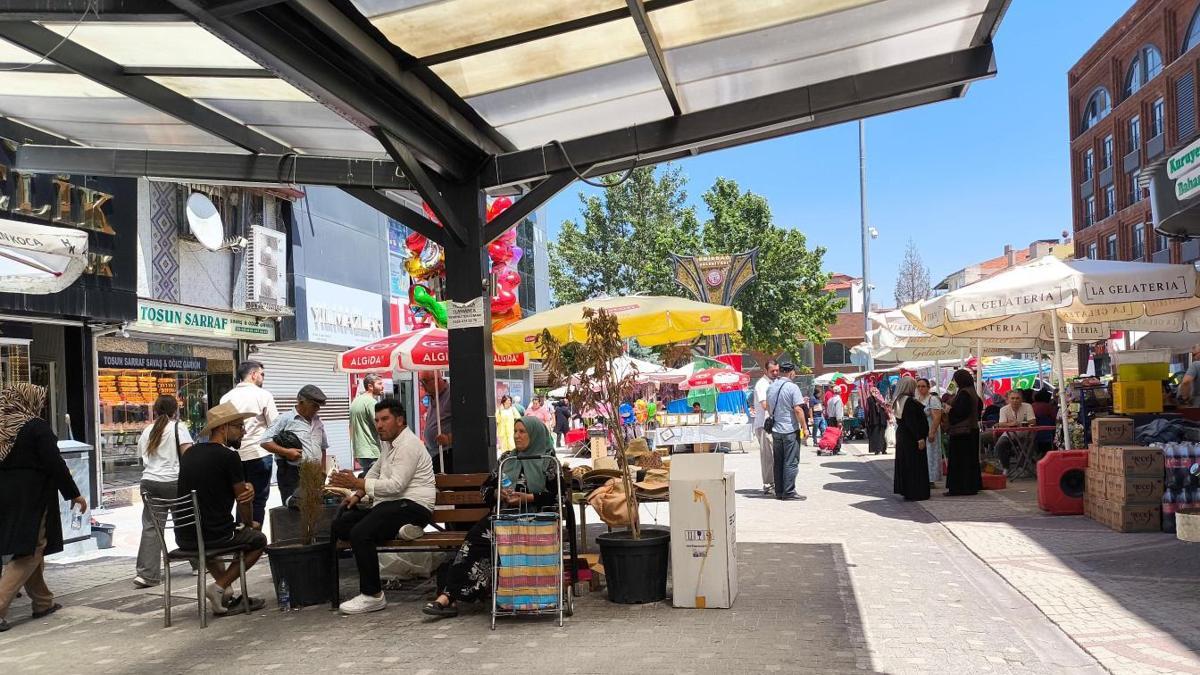 Emirdağ'da gurbetçi yoğunluğu