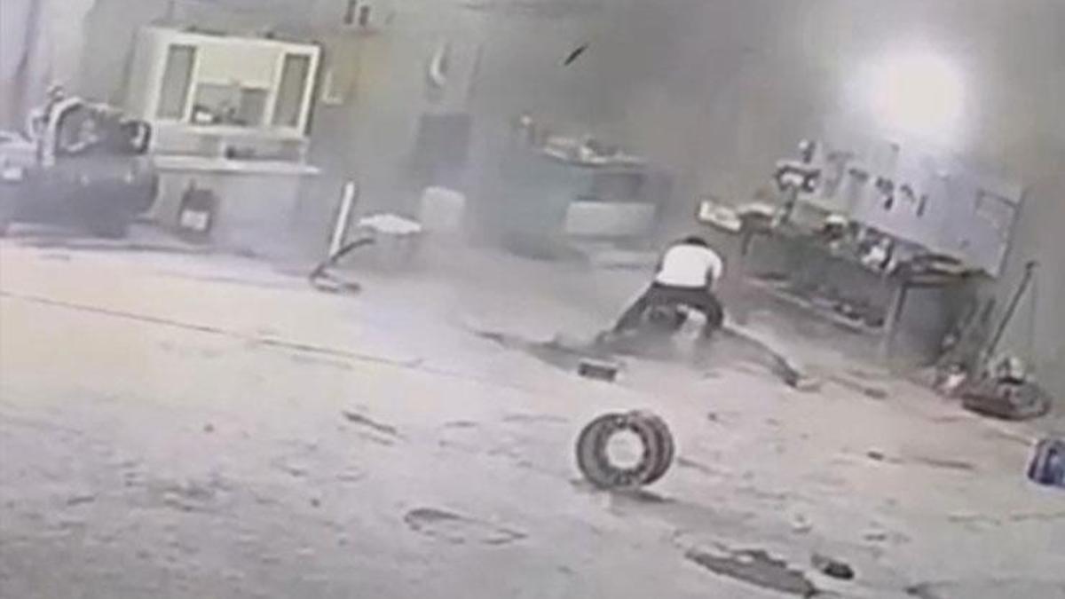 İş yerinde lastik faciası: Hava basılırken patlayan lastik can aldı