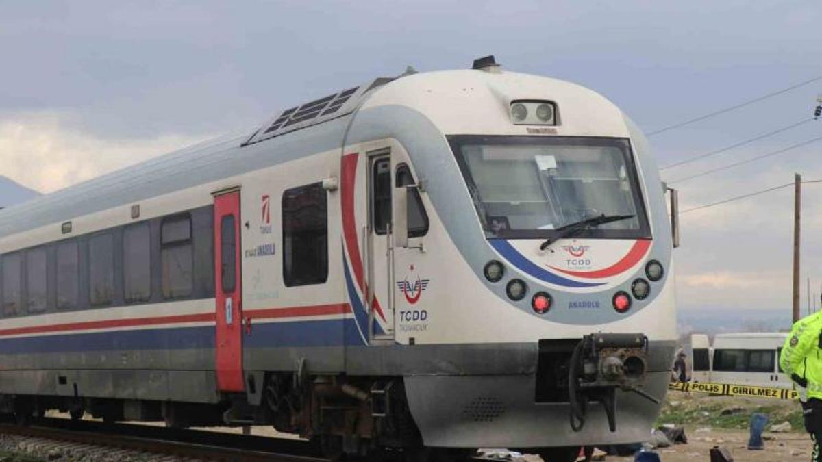 Denizli Afyon tren saatleri, durakları ve bilet fiyatları