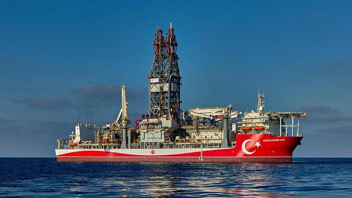 Abdülhamid Han sondaj gemisi 3 yılda 9 sondaj, 75 milyar metreküplük keşif yaptı