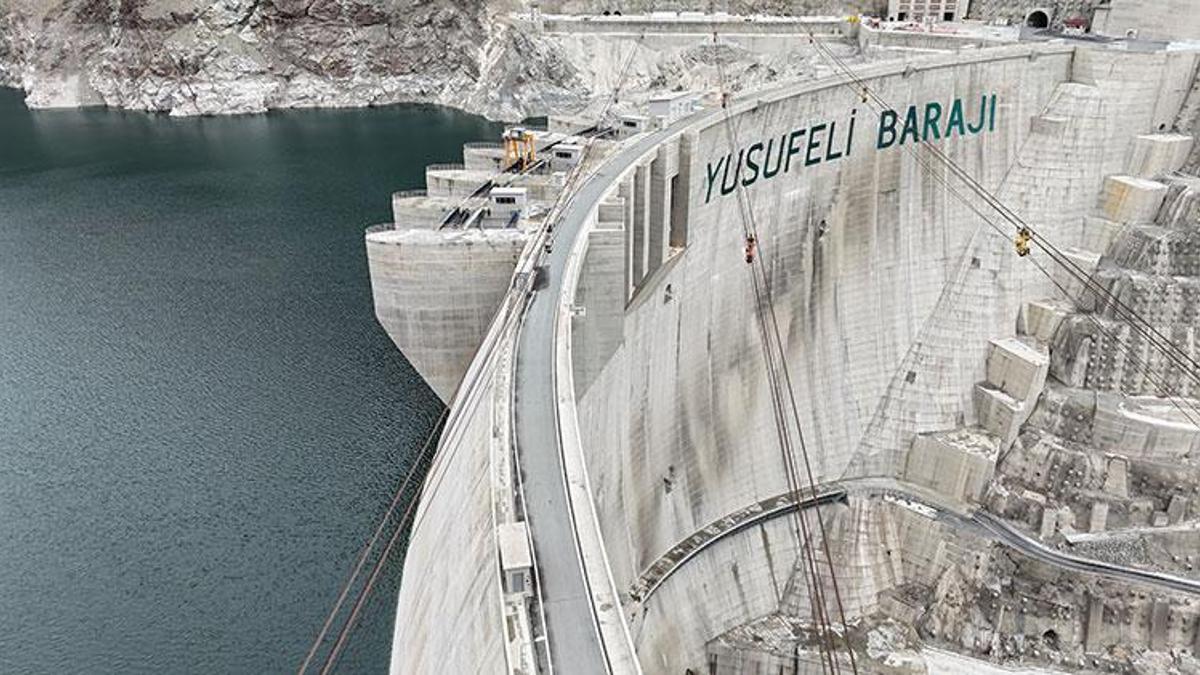 Bakan Bayraktar: Yusufeli HES, yenilenebilir enerjide Türkiye’nin kararlılığının simgesi
