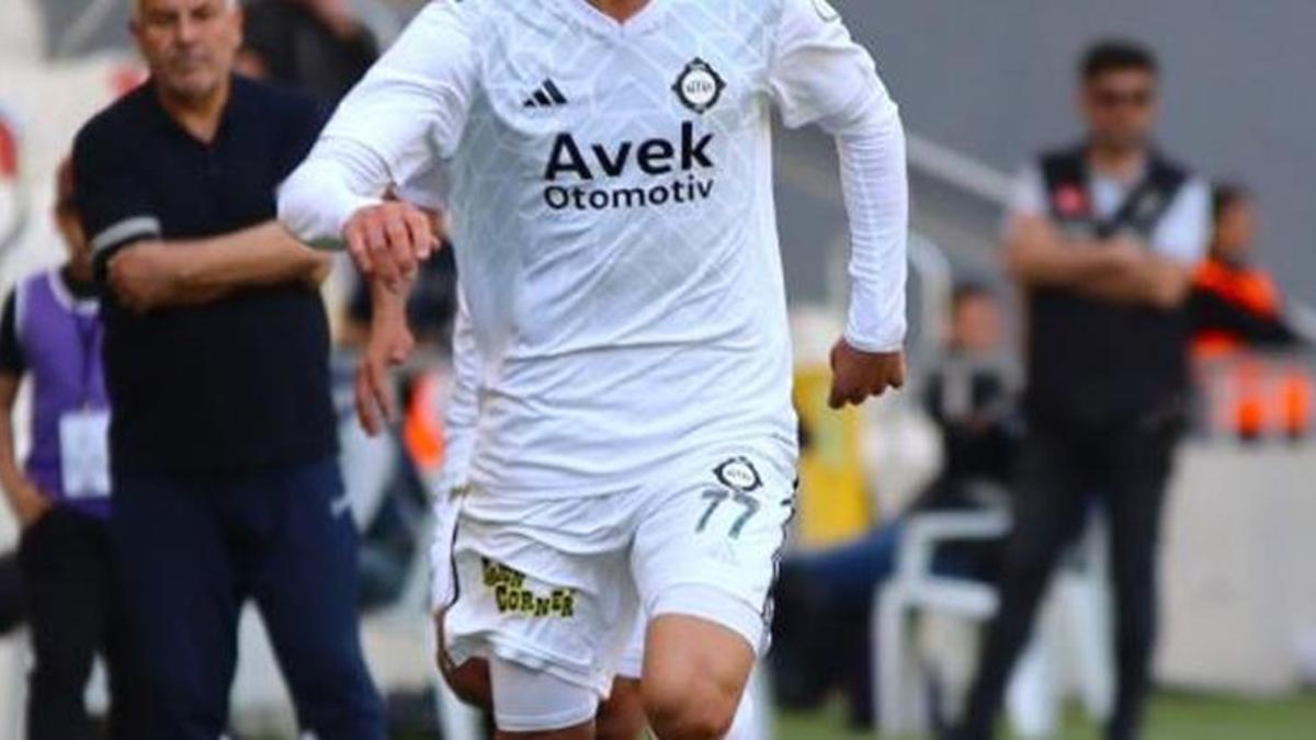 Transfer olduğu takımı terk edip eski takımı Altay'a geri döndü!