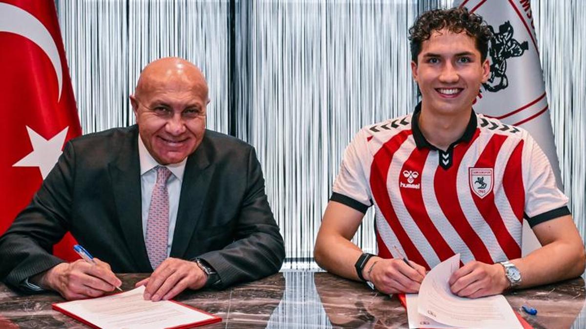 Samsunspor'un yeni kalecisi Albert Posiadala imzayı attı!