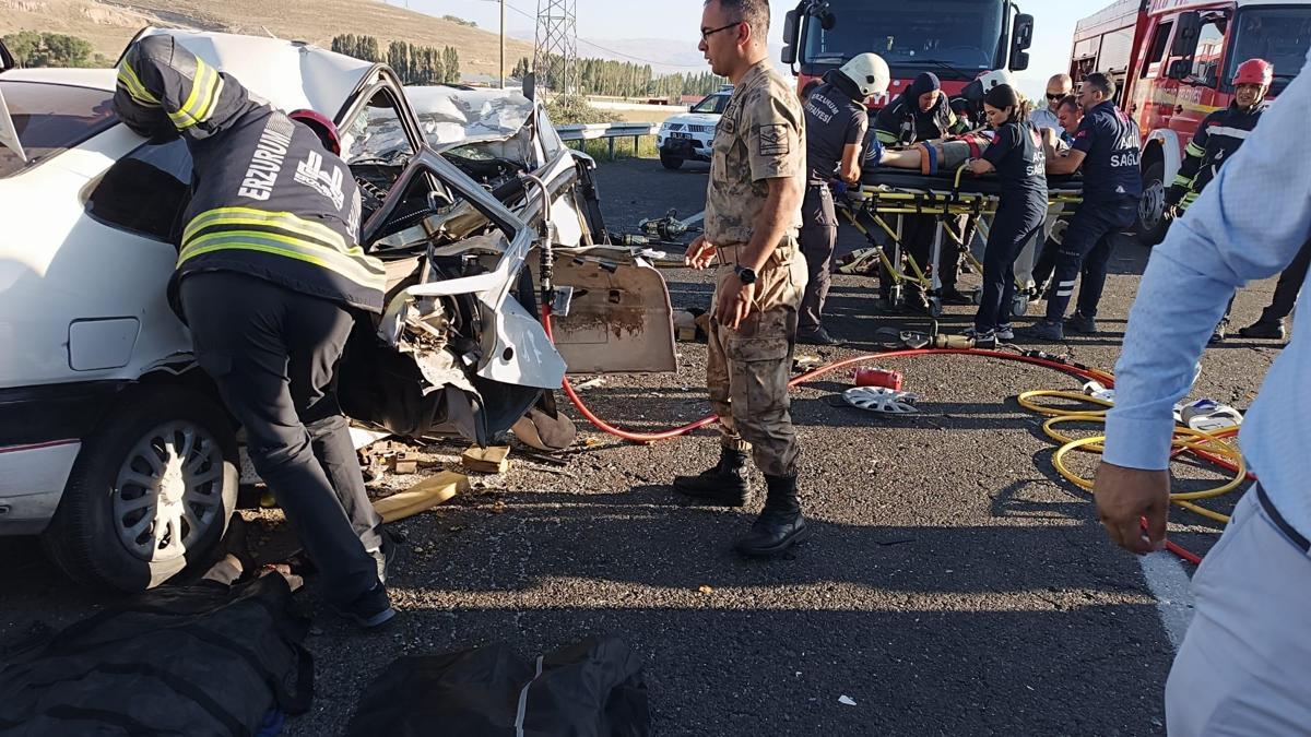 Erzurum’da şerit ihlali faciası! İki otomobil kafa kafaya çarpıştı, 4 kişi öldü 4 kişi yaralandı
