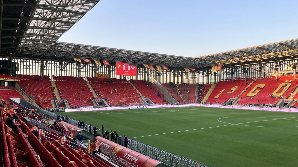 Göztepe'de Gürsel Aksel Stadı büyüyor