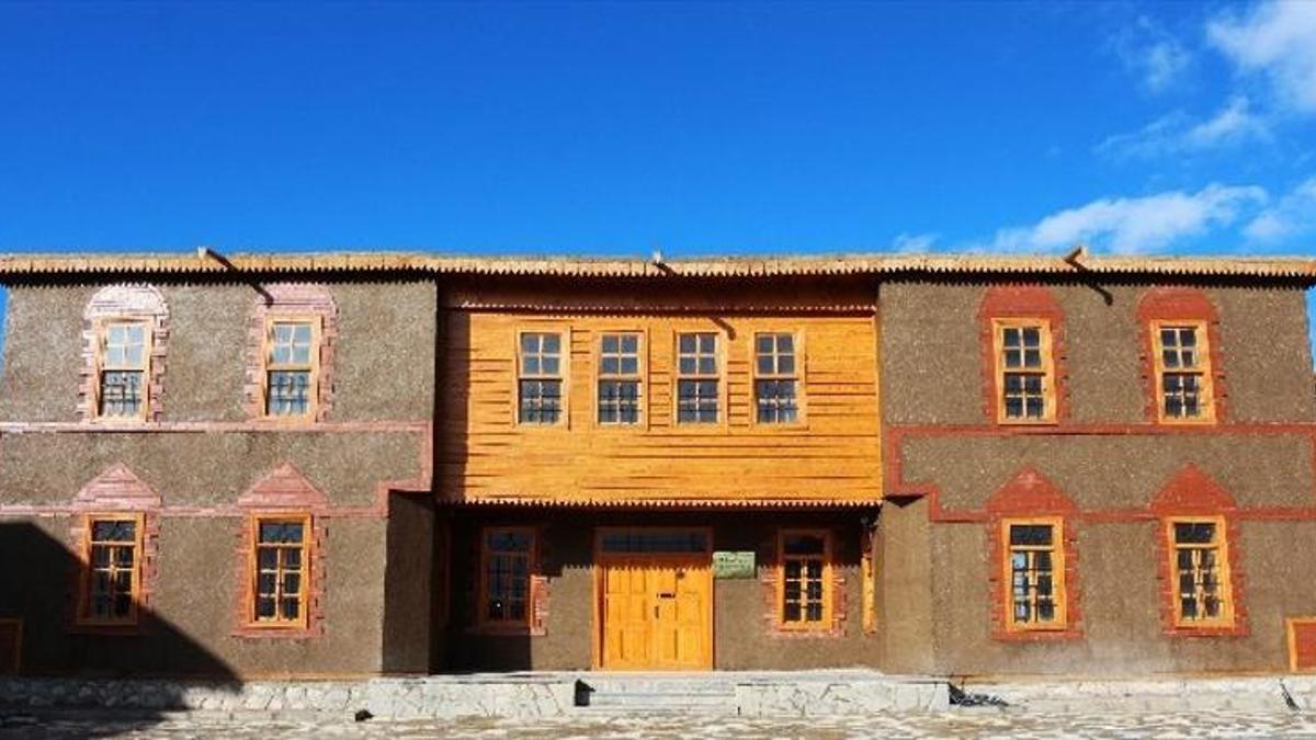 Van'ın geçmişten geleceğe yansıyan yüzü: Geleneksel Van Evleri