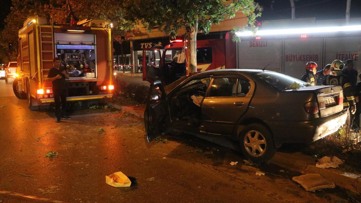 Otomobil ağaca çarptı: 2 ölü, 1 ağır yaralı