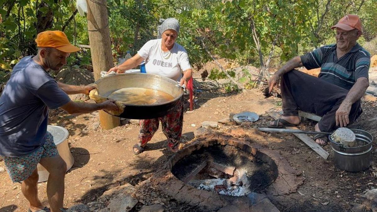 Antalya'da kaynayan lezzet! İmece usulüyle sofralara taşınıyor