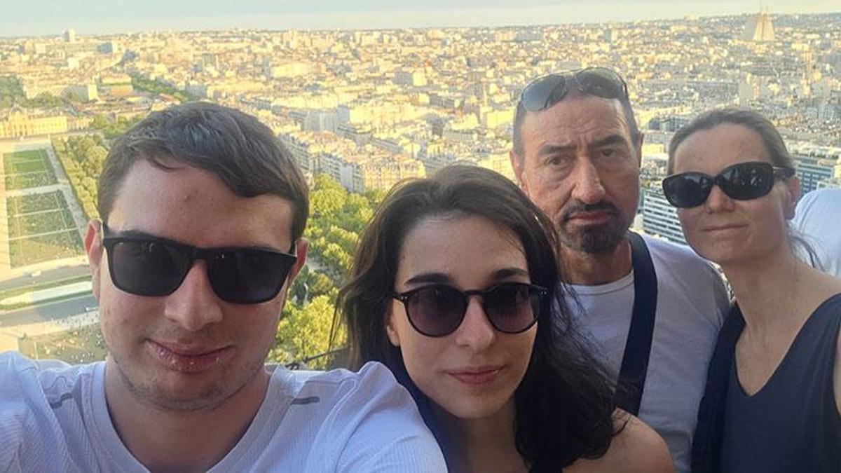 Bursalı ikizlerin hayali gerçek oldu! Babalarının mezun olduğu üniversiteyi kazandı