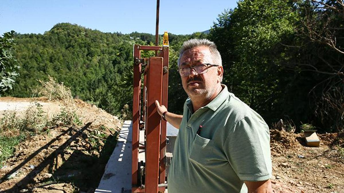 Bursa'da ormana izinsiz girişleri engellemek isteyen muhtardan ilginç yöntem