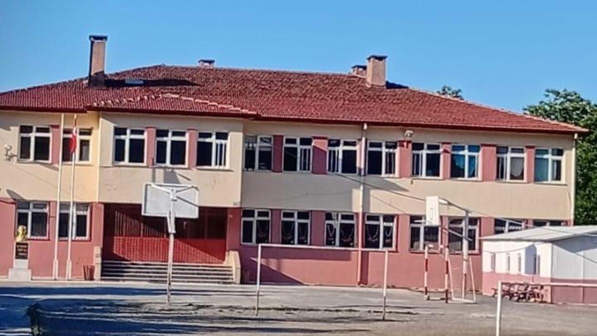 Samsun'da 1 mahalle alınan karara dayanamadı! Muhtar ve veliler harekete geçti