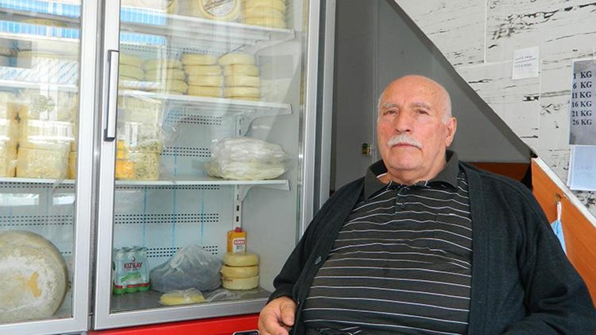 Süt bulamayınca fabrikasını kapattı! Şap hastalığı Posof'u da vurdu