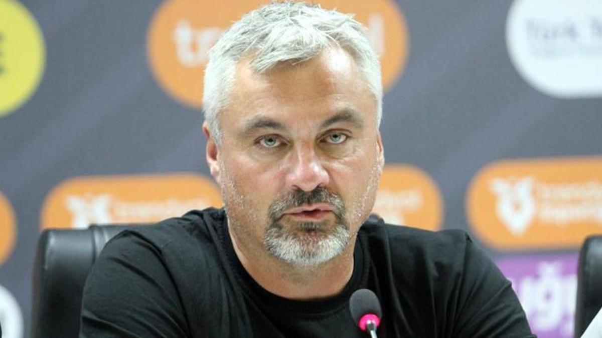 Samsunspor'da Thomas Reis canlı yayında açıkladı: Aramızdan ayrıldı