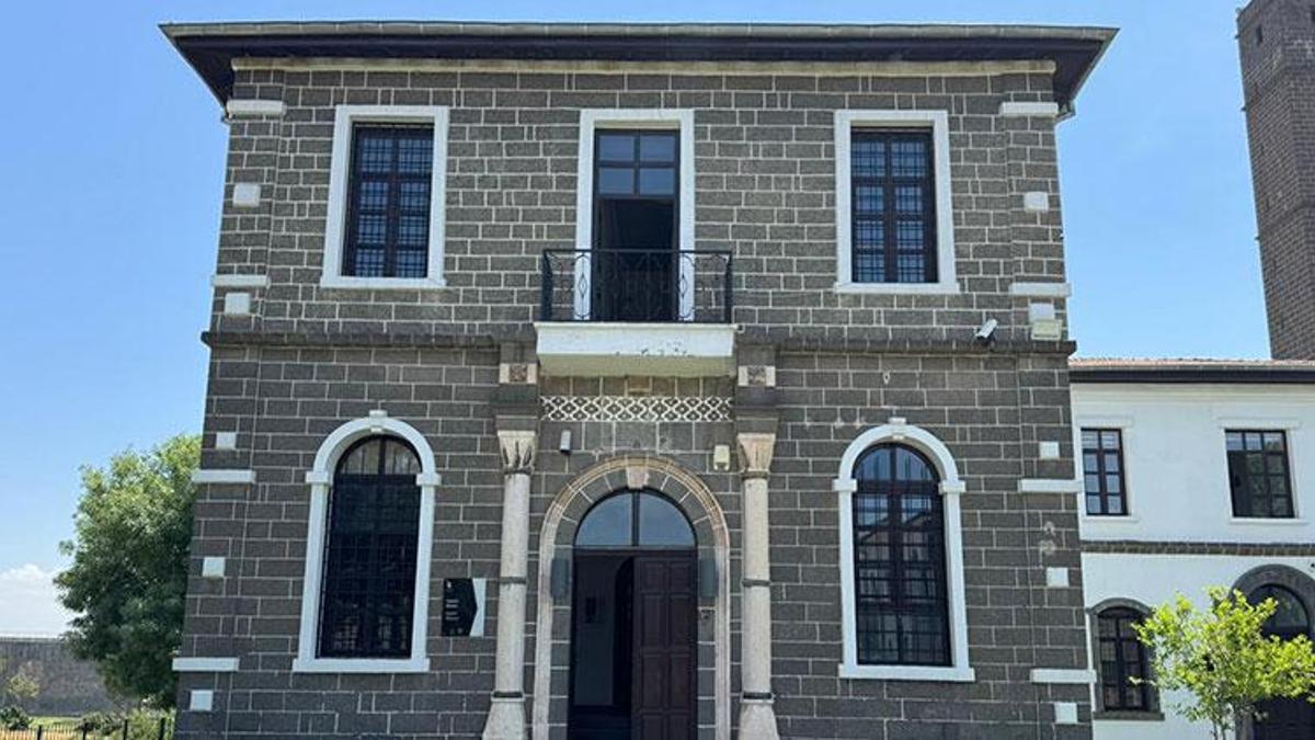 Dünyada eşi yok; obsidiyen taşıyla inşa edilen tek yapı Diyarbakır’da! Atatürk karargah olarak kullandı