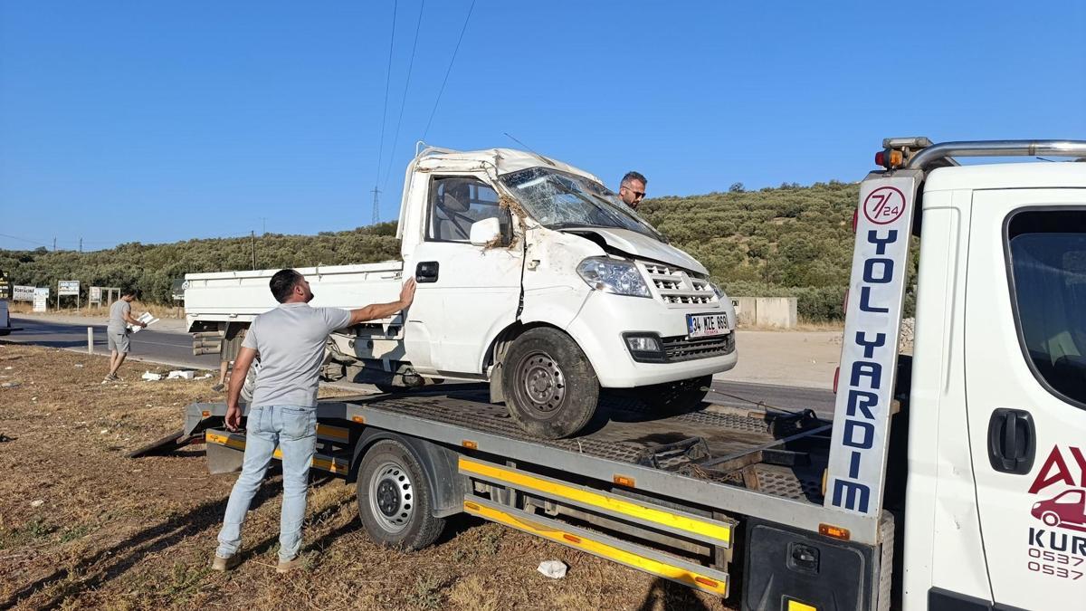Beyaz eşya yüklü kamyonet devrildi: 1 yaralı