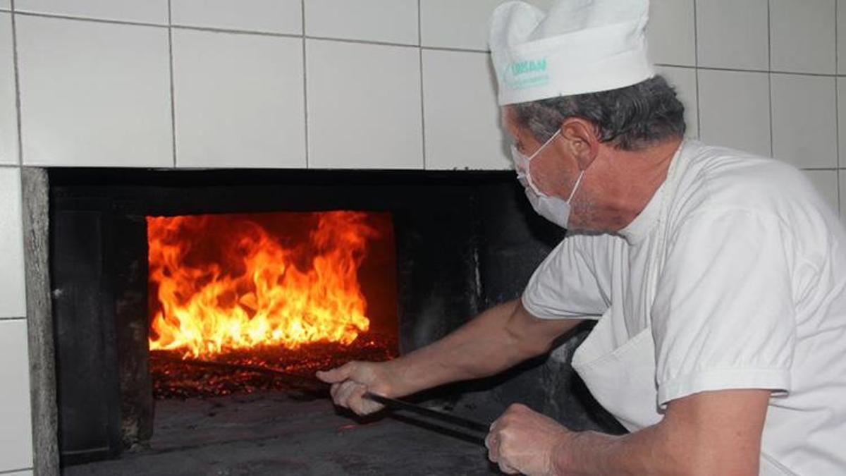 Giresun'un gizli lezzetinin sırrı taş fırında! 'Ne fındık kabuğu ne de mayası'