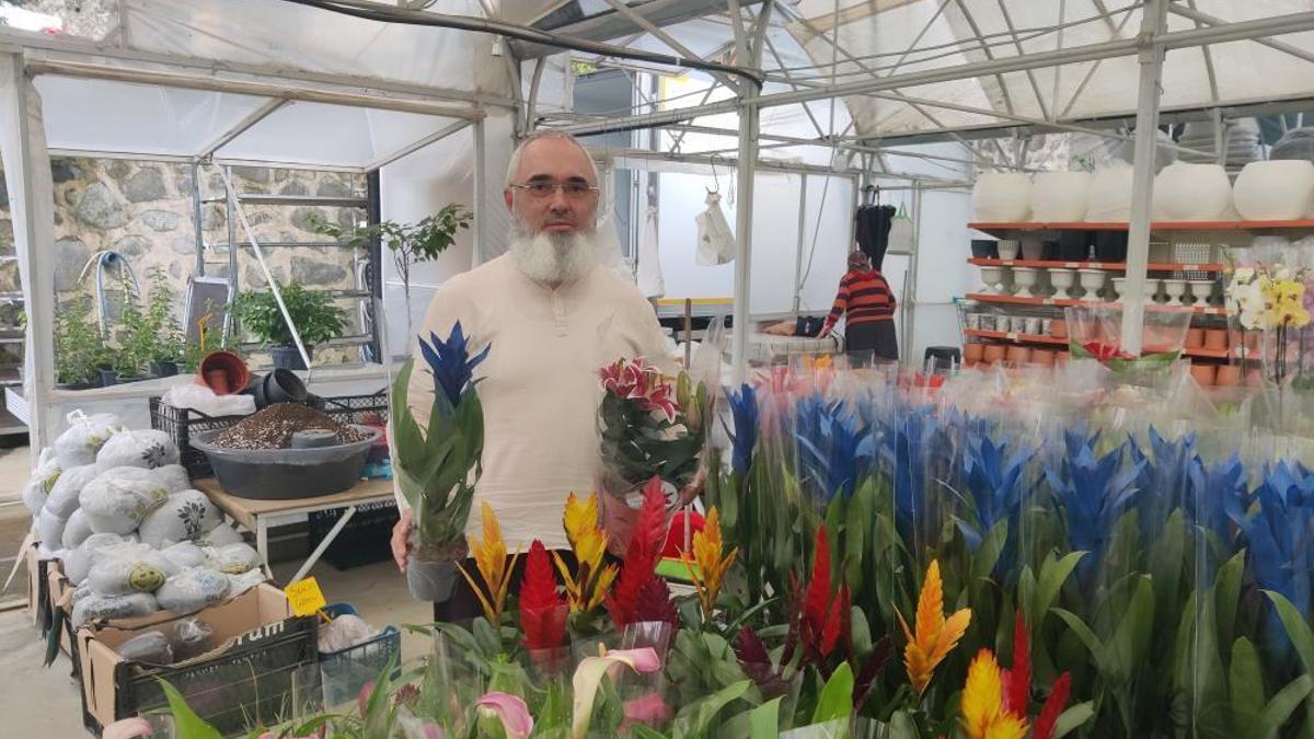 Her şey bir kaktüs ile başladı! Ayda 4 kamyon satıyor, para basıyor