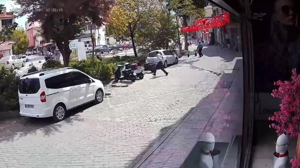 Balıkesir Sındırgı’da 4.9 ve 4.1 büyüklüğünde 2 deprem (4)