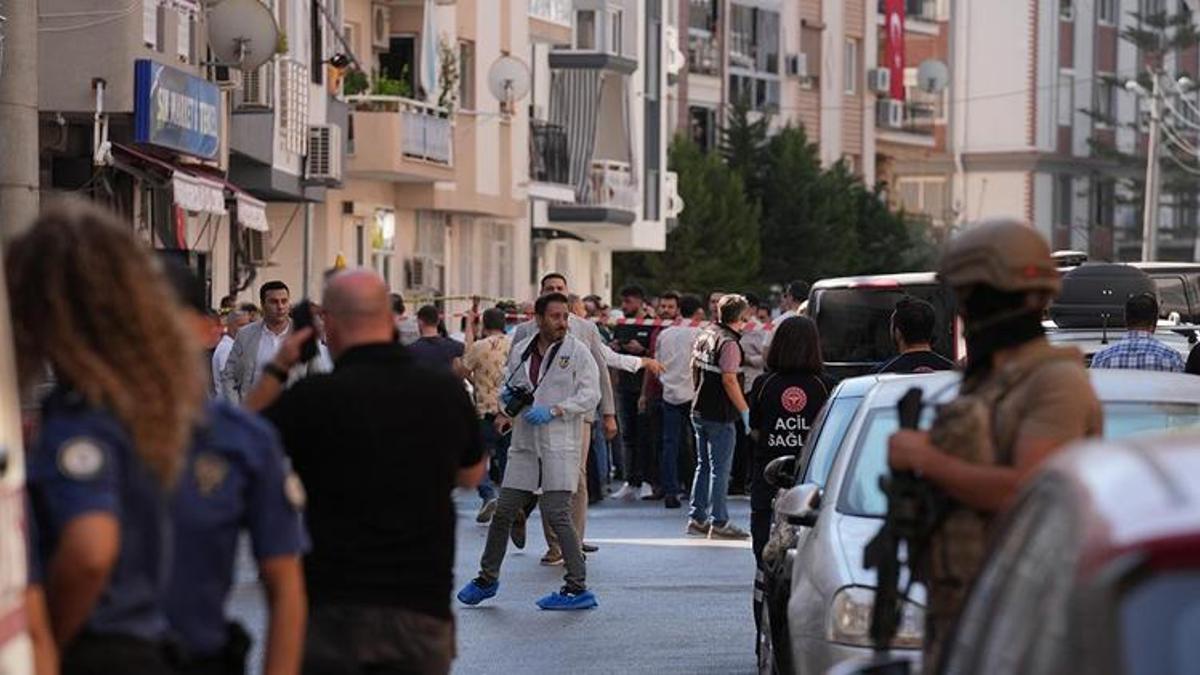 İzmir'de polis merkezine silahlı saldırı: 2 polis şehit oldu, 1'i ağır 2 polis yaralı