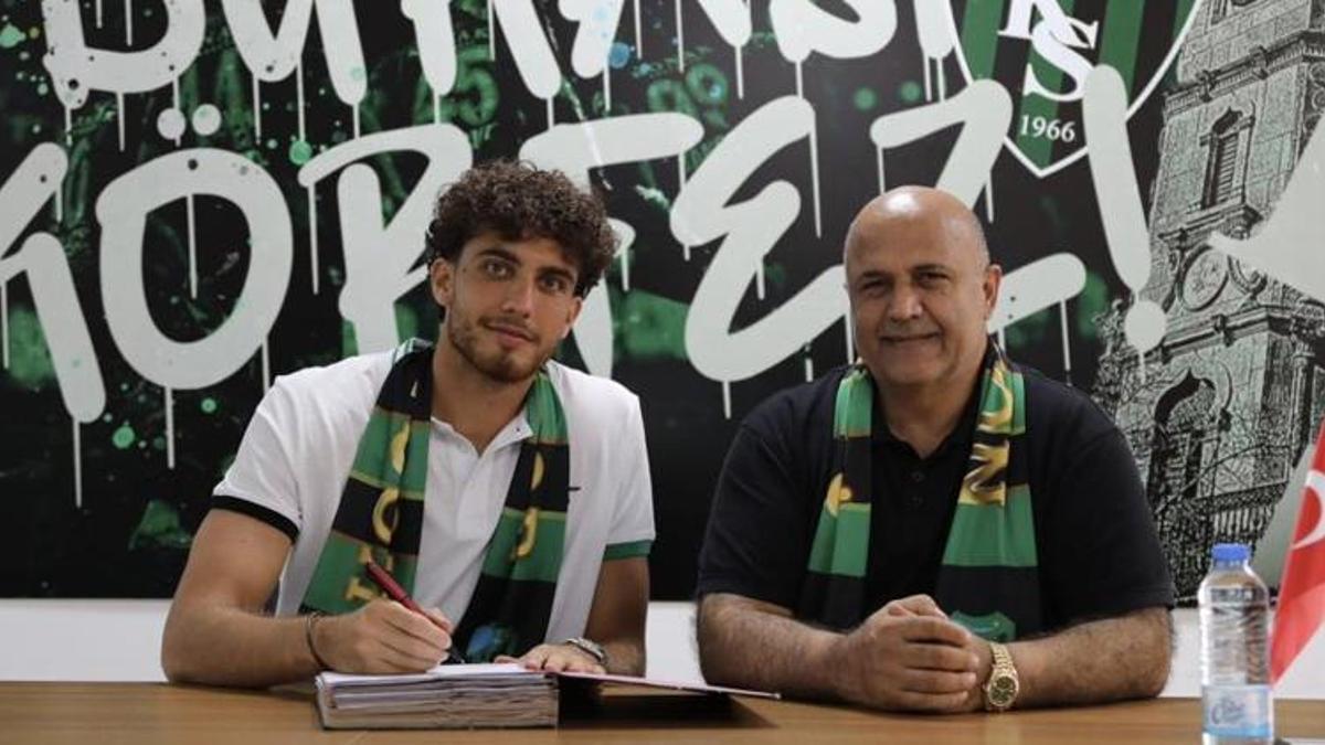 Kocaelispor bir transferi daha bitirdi! Yeni yıldız İtalya'dan geldi