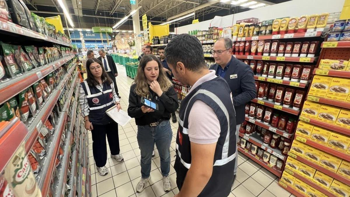 Ekipler sokak sokak dolaşıyor! Marketlere 'fahiş fiyat' denetimi