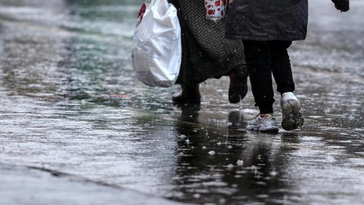 Konya için sarı kod yayınlandı! Meteoroloji gök gürültülü sağanak uyarısı verdi