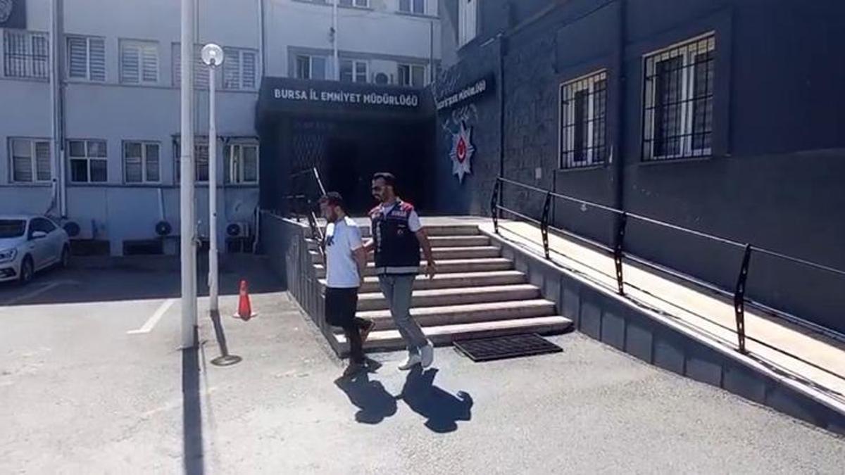 Bursa'da sahte dekont tuzağı! ATM önünde vatandaşları dakikalar içerisinde ikna etti, kıskıvrak yakalandı