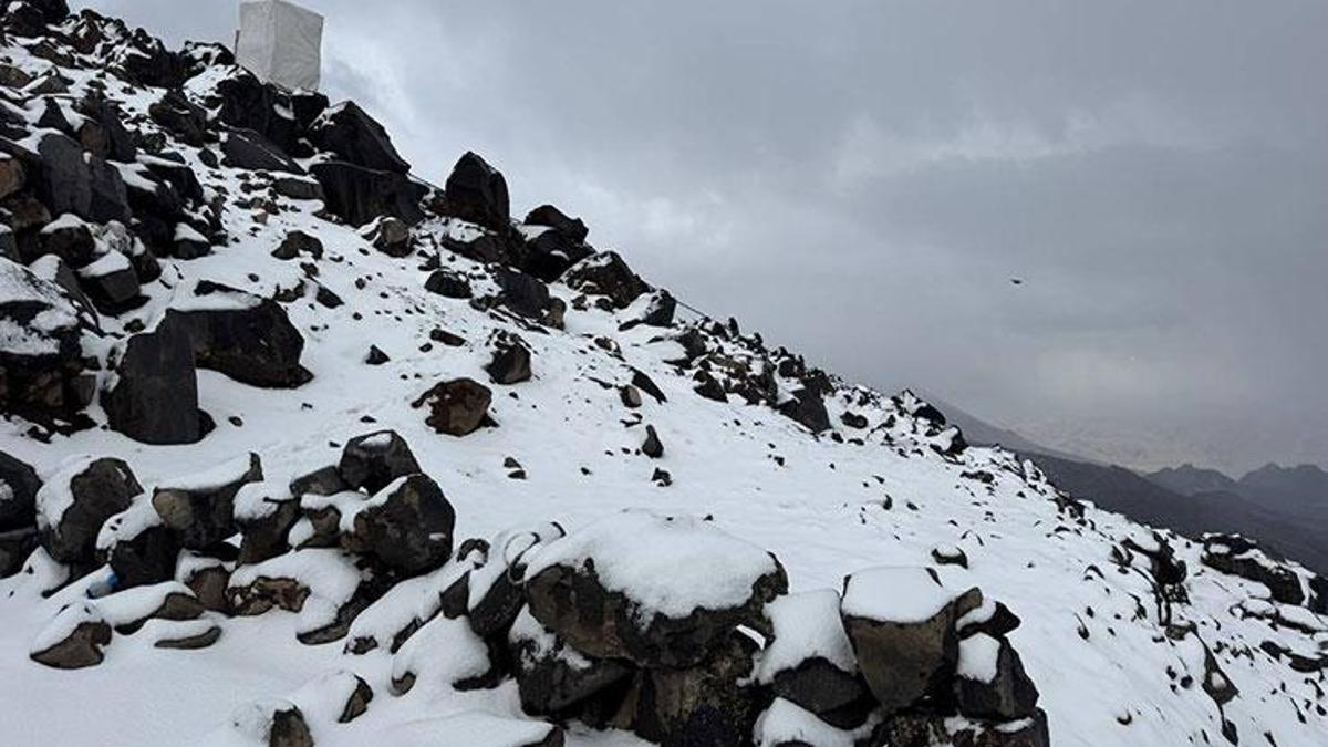 Yaz bitti, yükseklerde kar yağışı etkili oldu