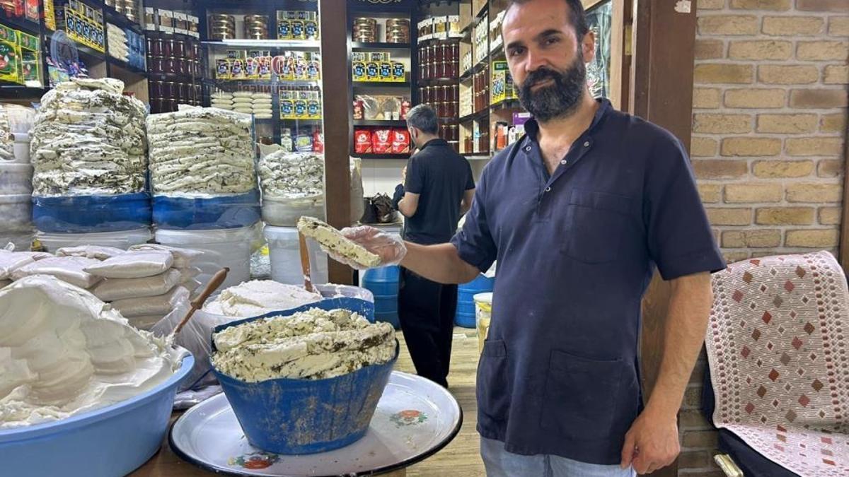 Toprağa gömülüyor, 1 yıl sonra çıkarılınca değeri artıyor! Fiyatlar 300 liradan 500 liraya fırladı