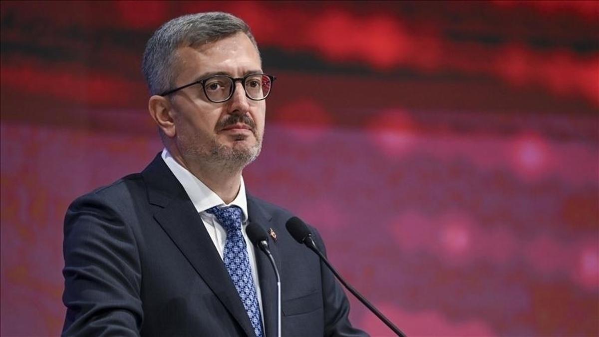 Burhanettin Duran'dan Netanyahu'ya sert tepki: Cumhurbaşkanımıza yönelik sözlerinin hiçbir hükmü yoktur