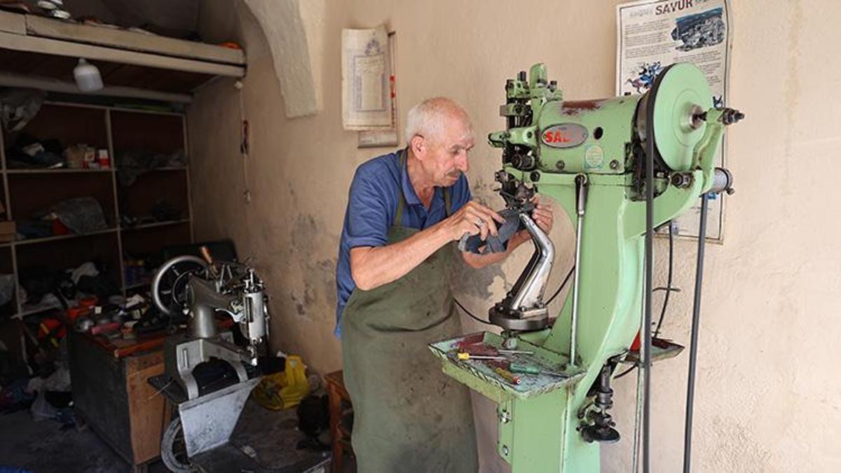 Yarım asırlık meslek kayboluyor: Mardin'in son ustası çırak arıyor!