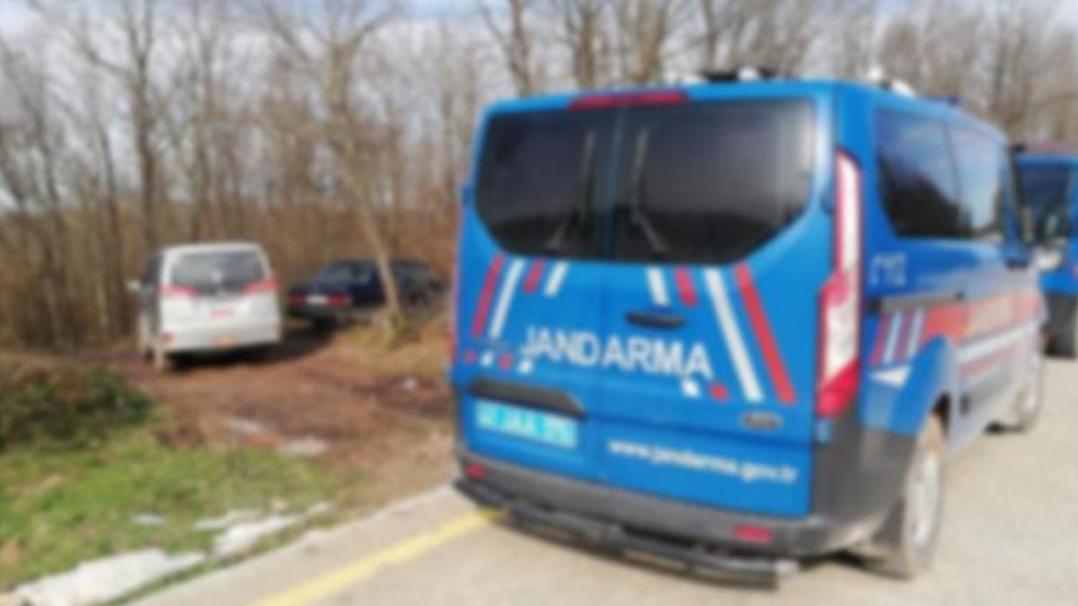 Samsun'da köy evinin içinden hazine çıktı! Jandarma inanamadı, onlarcası gizlenmiş