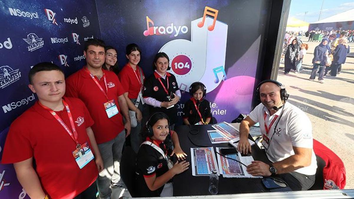 TEKNOFEST’te Demirören Medya standına yoğun ilgi