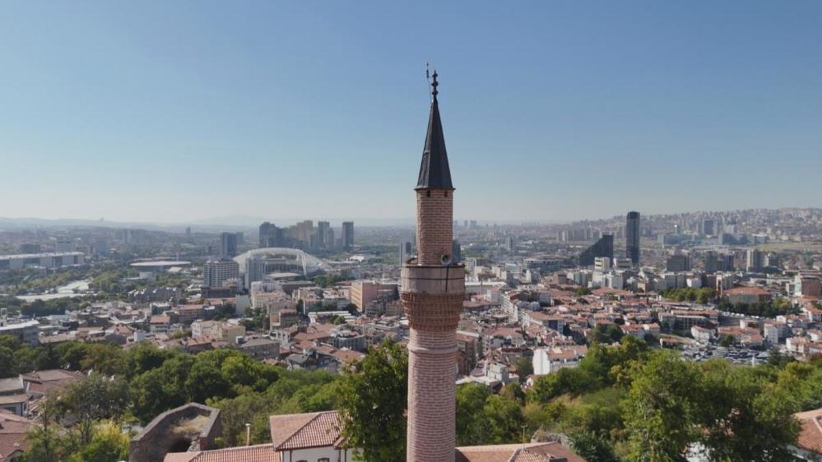 Ankara'nın ilk Camii'ndeki tarihi minberde Moğol istilası izine rastlandı
