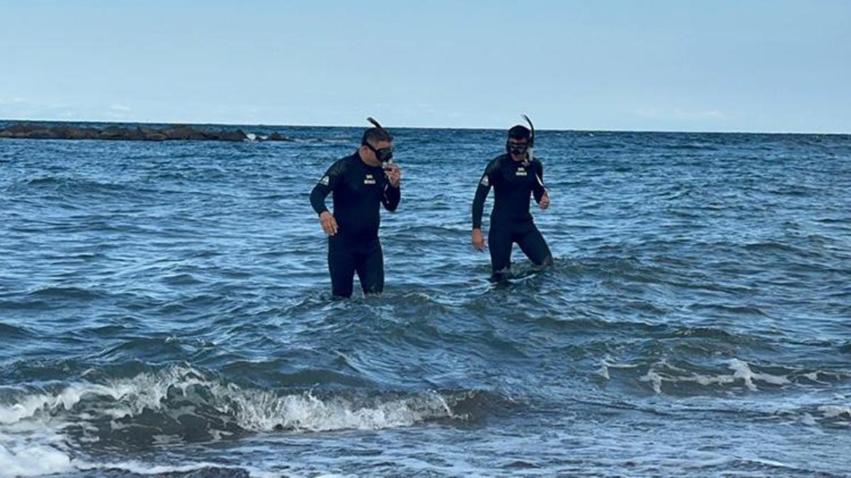 Sakarya'da sahilde bulunan ayakkabılar korkuttu! Sahil güvenlik harekete geçirdi