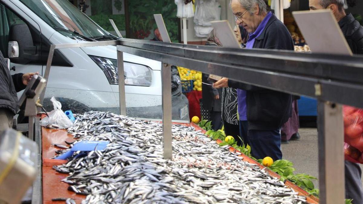 'Karadeniz fırtınası' balık tezgahlarını vurdu! Fiyatlar yüzde 25 birden arttı