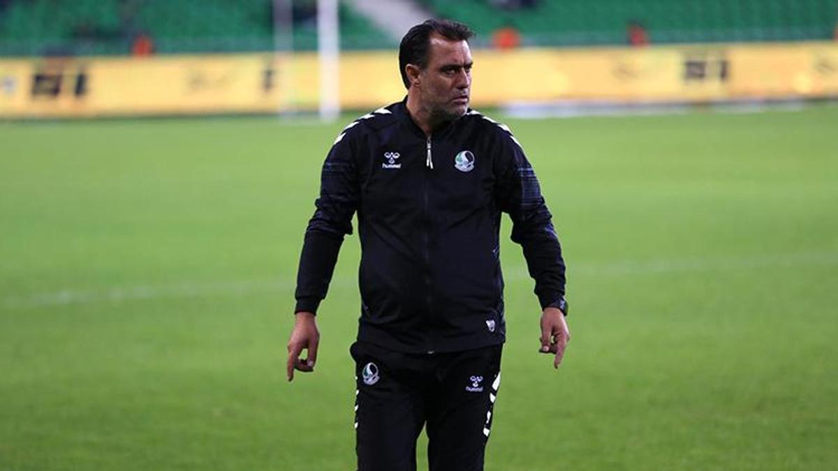 Sakaryaspor’da Serhat Sütlü'ye yönetim resti çekti!