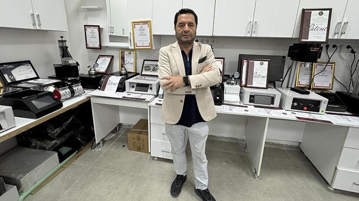 Elazığlı profesör geliştirdiği cihazlarla dünya pazarına açıldı! Amerika, Avrupa, Uzak Doğu ve Orta Doğu ülkelerine ihraç ediyor