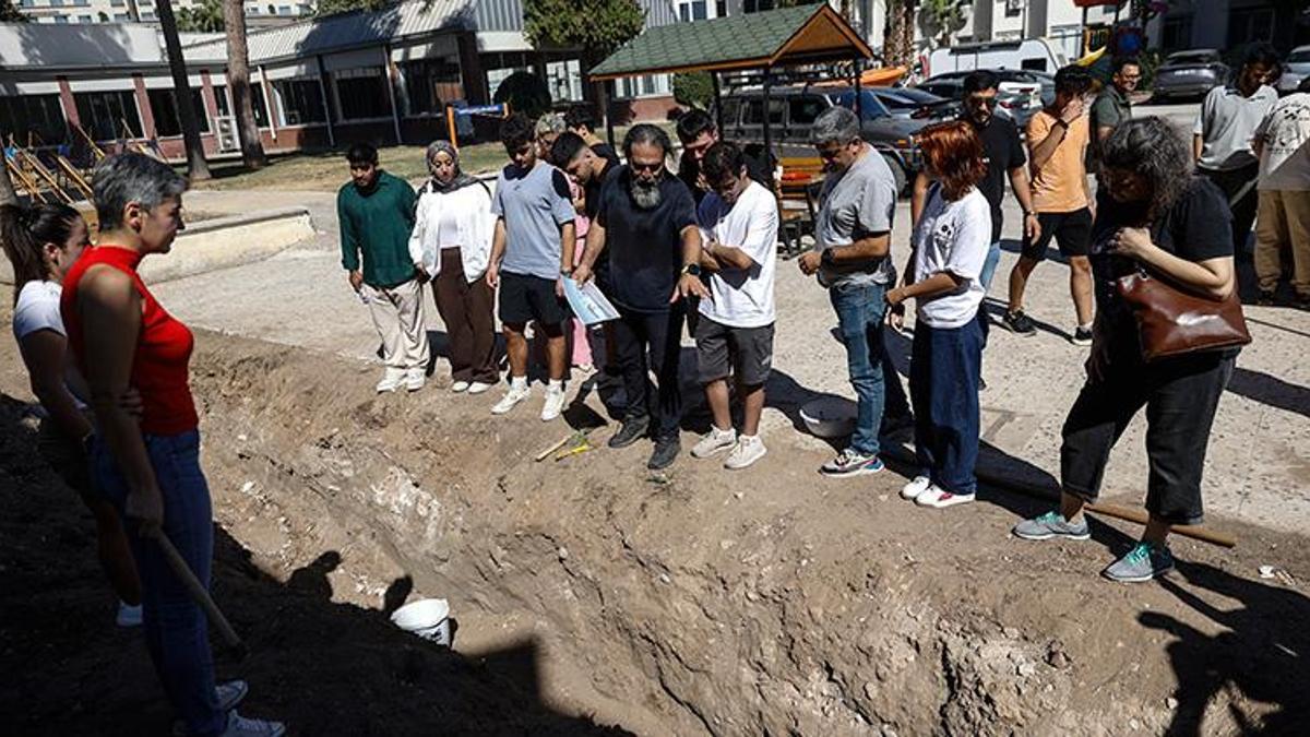 Mersin'de 4 yıl önce toprağa gömülmüştü! Çıkarılıp bilimsel araştırma yapılacak: 8 tane daha var