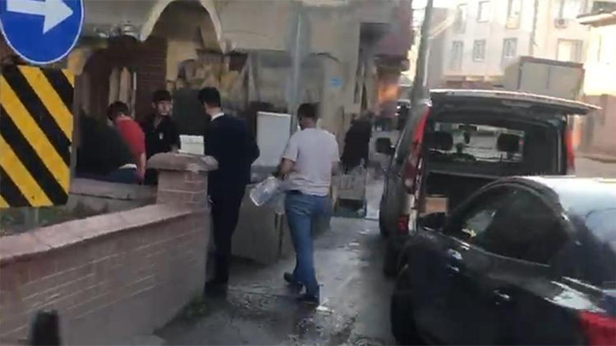 Bursa’da su alarmı: Kesintiler başladı, vatandaşlar oraya akın etti