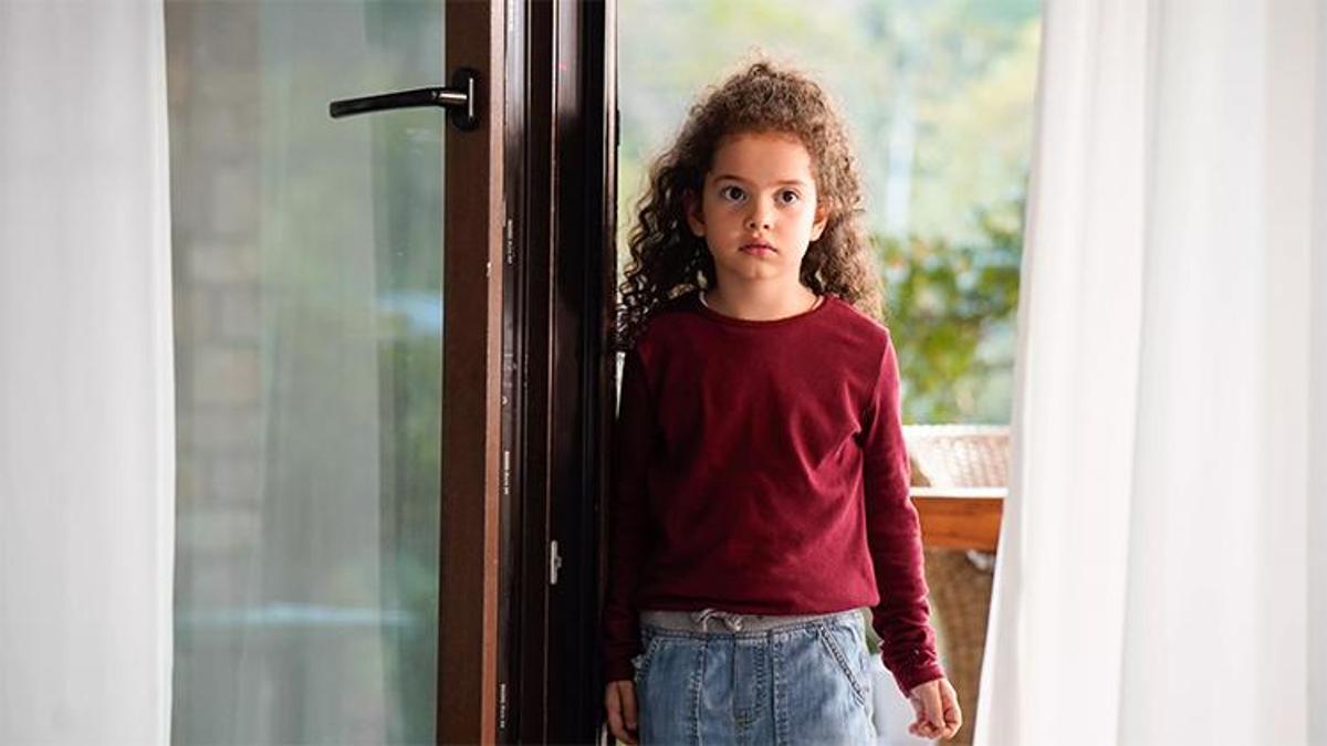 Kader’in oyunculuğuna övgü yağdı