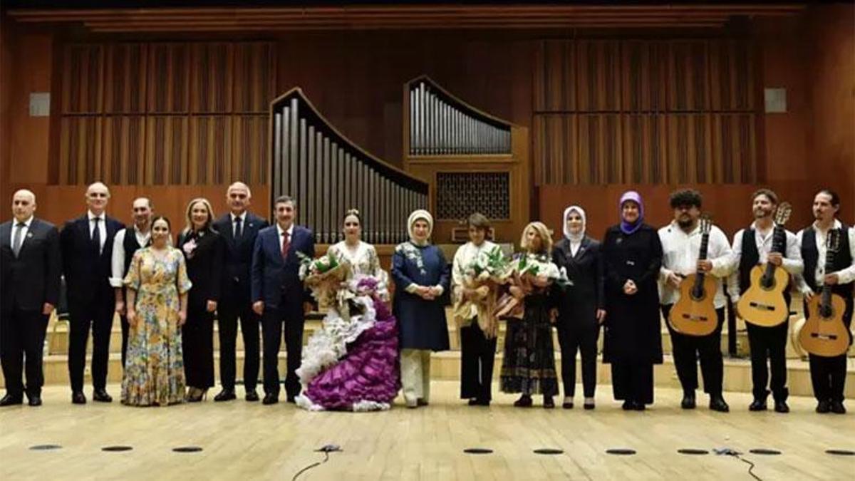 Emine Erdoğan, Gazze'ye yardım etkinliğine katıldı